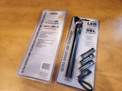 Lot de 2 lampes de poche DEL avec batteries incluses